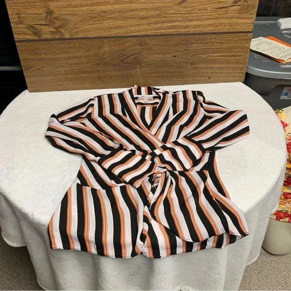 Chelsea 28 top size small fun white/black/orange striped top fun sleeves - Picture 10 of 10